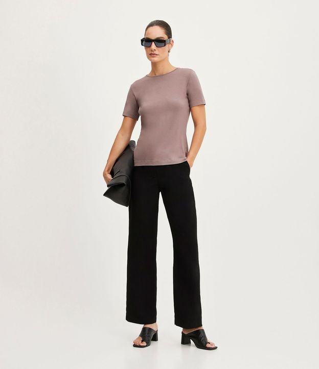 Blusa Básica en Viscosa con Escote Redondo 2