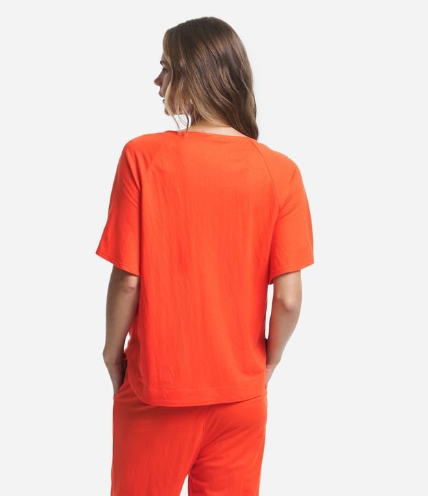 Blusa en Orly con Escote Trabajado 6