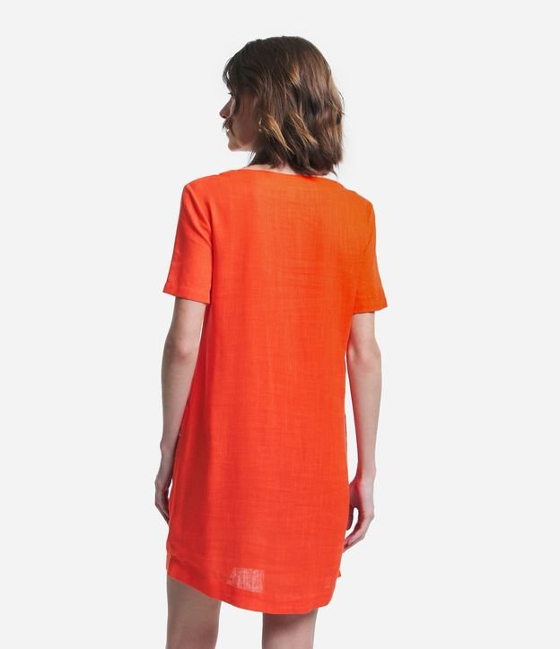 Vestido en Viscolino con Detalle Diferenciado 5