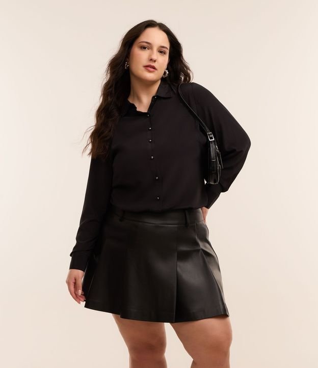 Camisa Básica en Crepé con Botones Curve & Plus Size 3