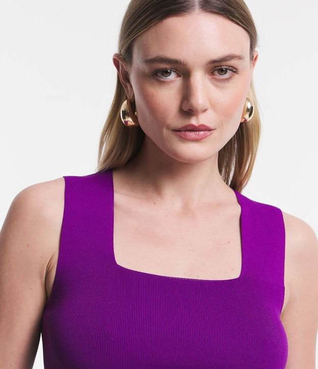 Blusa Cropped en Punto con Escote Cuadrado
