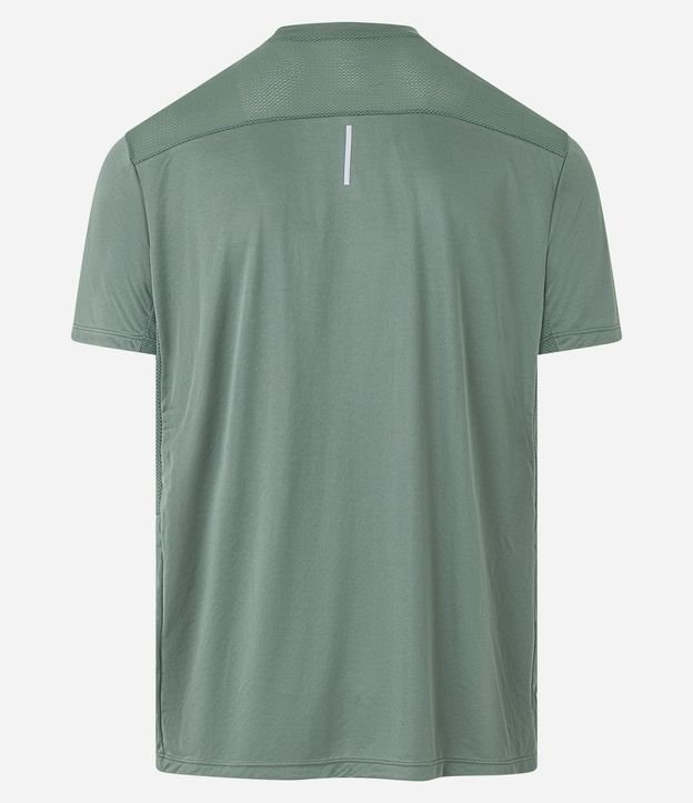 Remera Deportiva con Tecnología Dry e Detalles Reflectantes 7