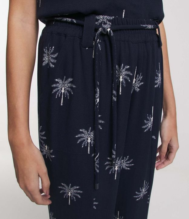 Pantalón Recto en Viscosa Twill con Cintura Mediana y Estampada de Cocoteros 4