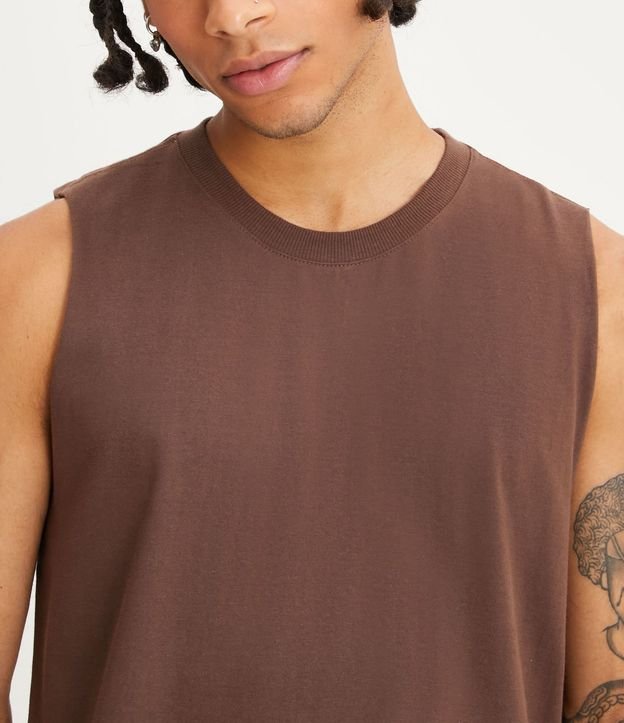 Musculosa en Algodón con Cuello Redondo y Tag en el Bajo 4