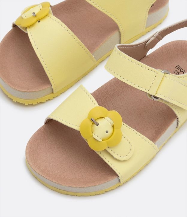 Sandalia Infantil en PU con Velcro y Hebilla de Flor - Talle 20 al 27 3