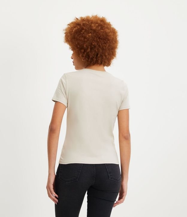 Remera Básica en Media Malla 4