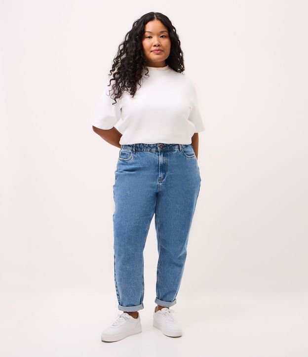 Pantalón Mom Jeans con Lavado Marmól Curve & Plus Size 1