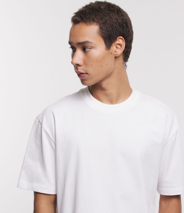 Remera Relaxed en Algodón con Efecto Grueso 5