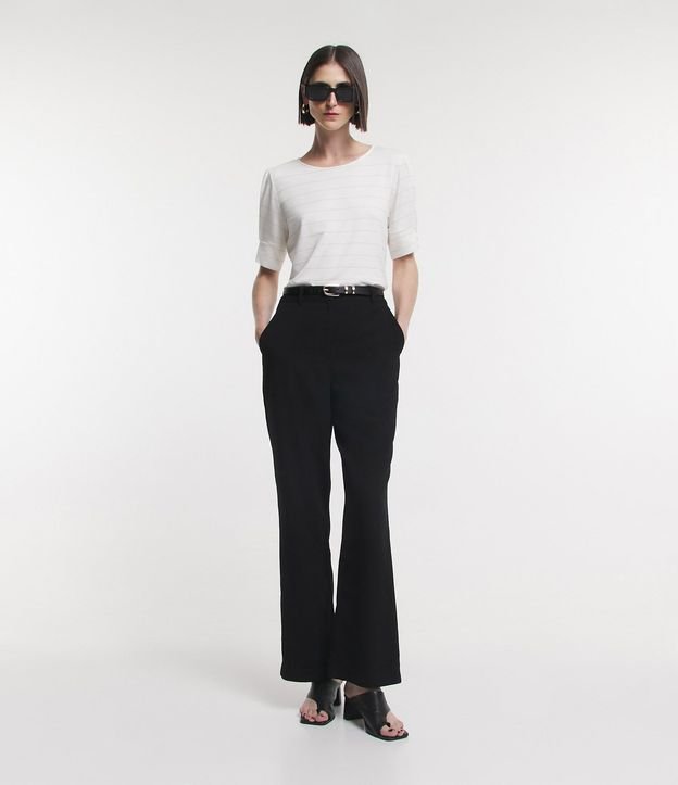 Blusa Manga Corta en Viscosa Texturizada con Rayas de Hilo Metálico 3