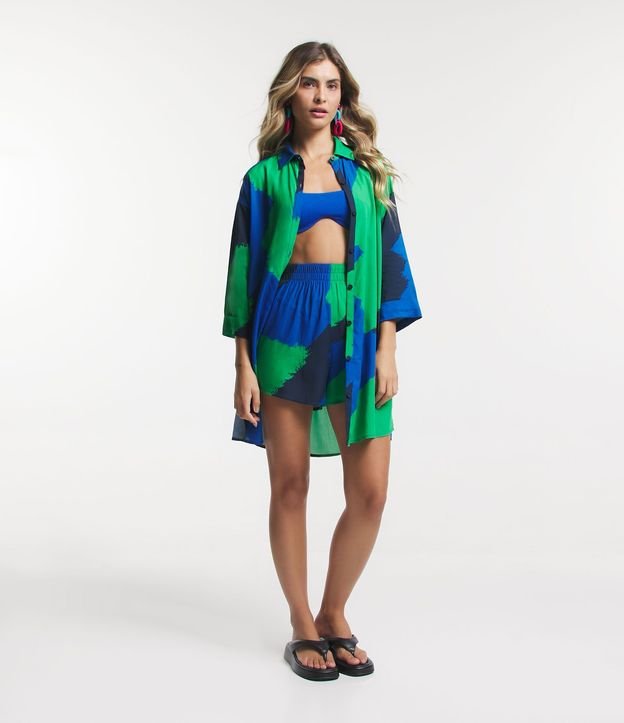 Salida de Playa Short en Viscosa con Cintura Elástica y Estampado Abstracto 3
