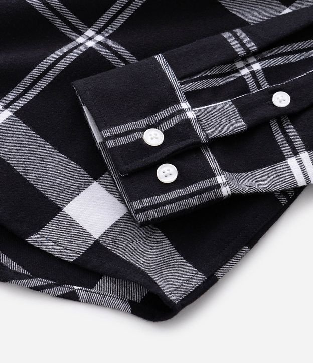 Camisa en Franela de Cuadros con Bolsillos y Botones Delanteros 7