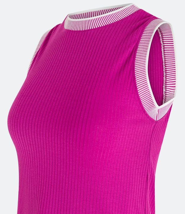 Blusa sin Manga en Viscosa con Detalle Jacquard en el Cuello y Sisas 7