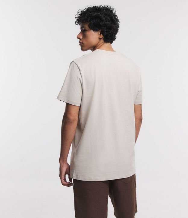 Remera Comfort Básica en Tejido Texturizado 3