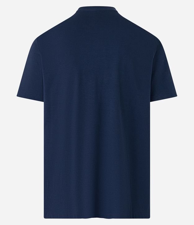 Remera Comfort en Media Malla con Estampa de Faro y Lettering 6