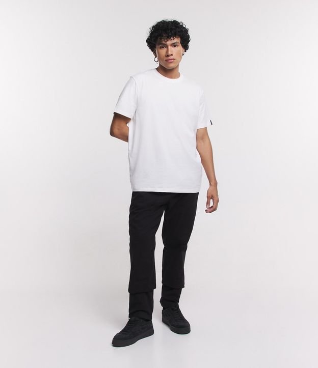 Remera Comfort Básica en Tejido Texturizado 3
