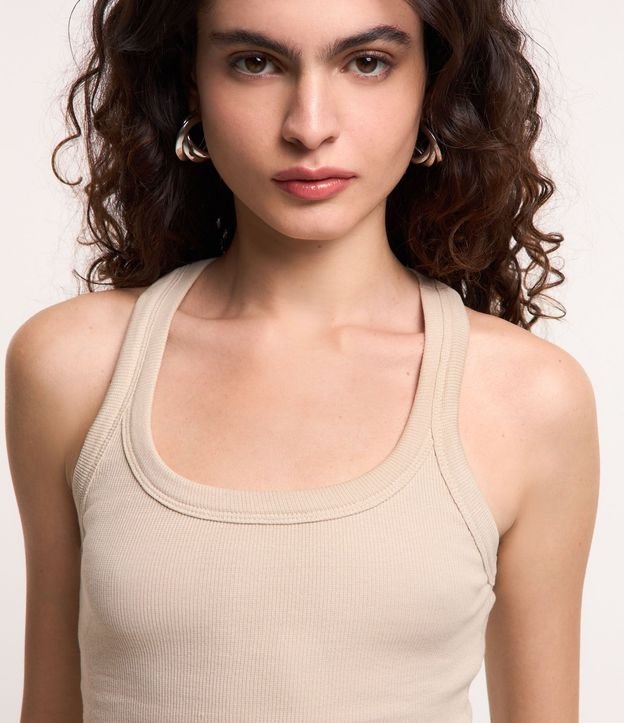 Blusa Musculosa en Rib con Textura Acanalada 4