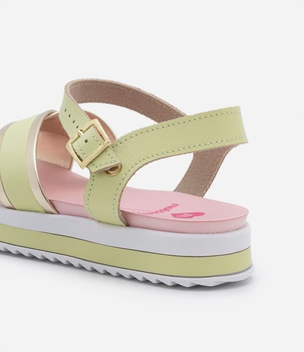 Sandalia Flatform Infantil con Tiras Anchas y Efecto Metalizado - Talle 25 al 36 4