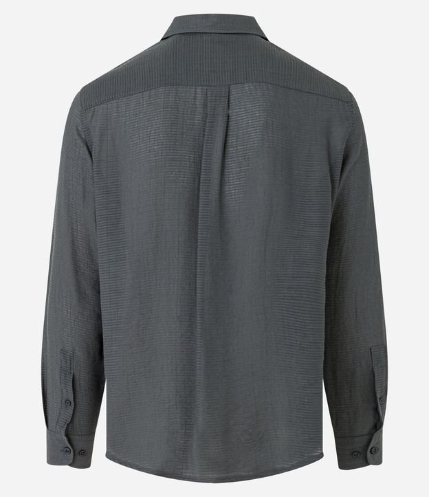 Camisa Fluida en Viscosa con Bolsillo y Texturas 11