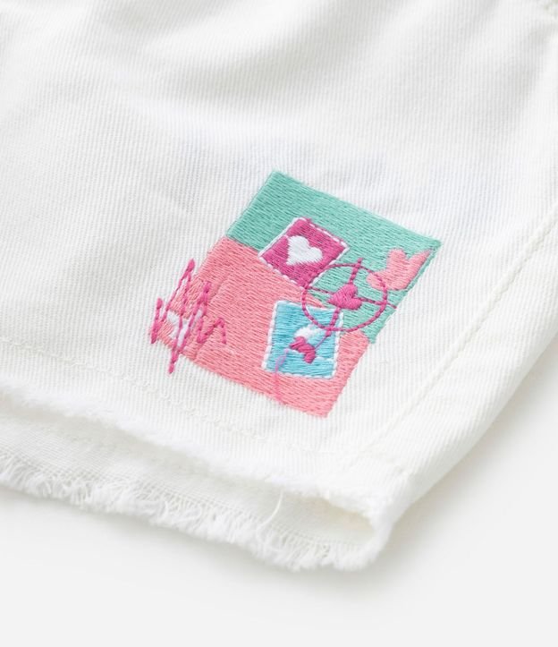 Short Clochard Infantil con Bordados y Cintura Elástica - Talle 1 a 5 años 7