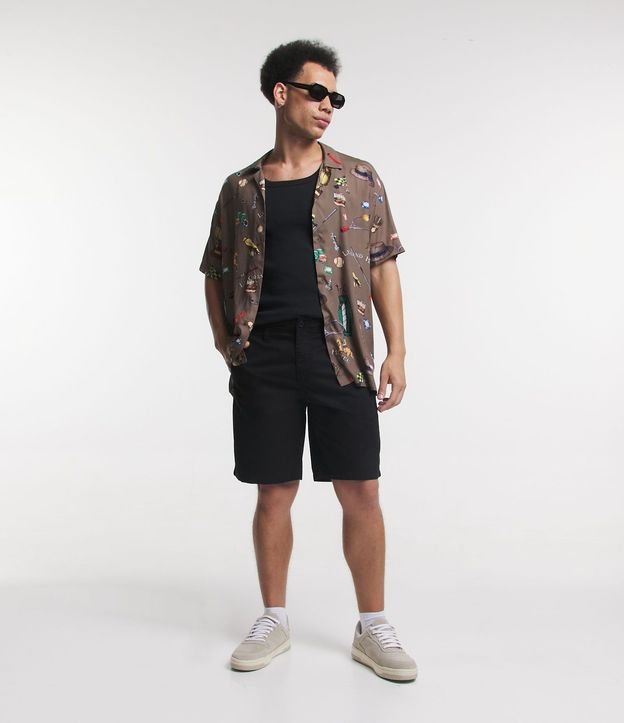 Bermuda Slim Sastrería en Sarga con Bolsillos 1