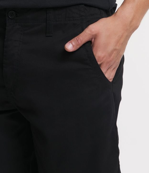 Bermuda Slim Sastrería en Sarga con Bolsillos 4