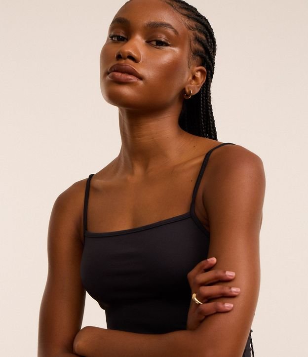 Top Cropped de Poliamida con Breteles Finos 3