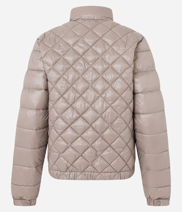 Campera en Poliamida con Grumos y Textura Capitoneada 10
