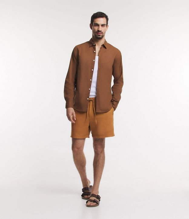 Bermuda Slim en Viscolino con Cordón y Bolsillos