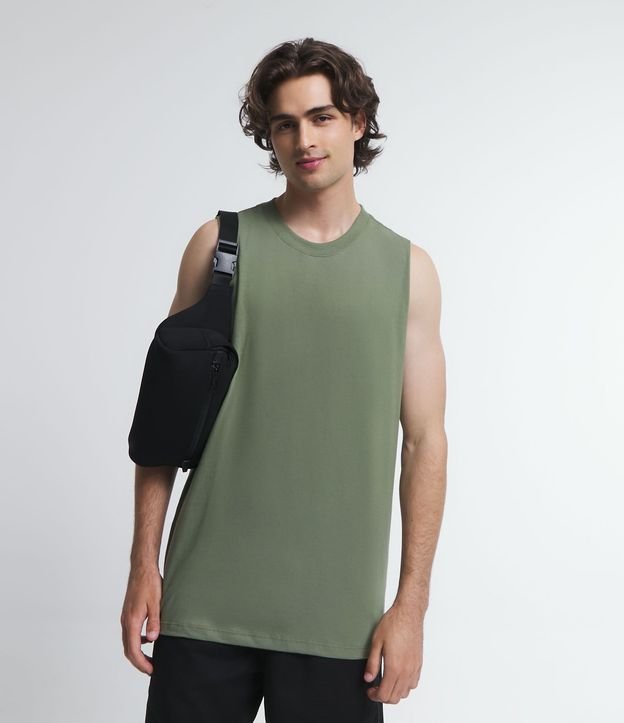 Musculosa en Algodón con Cuello Redondo y Tag en el Bajo