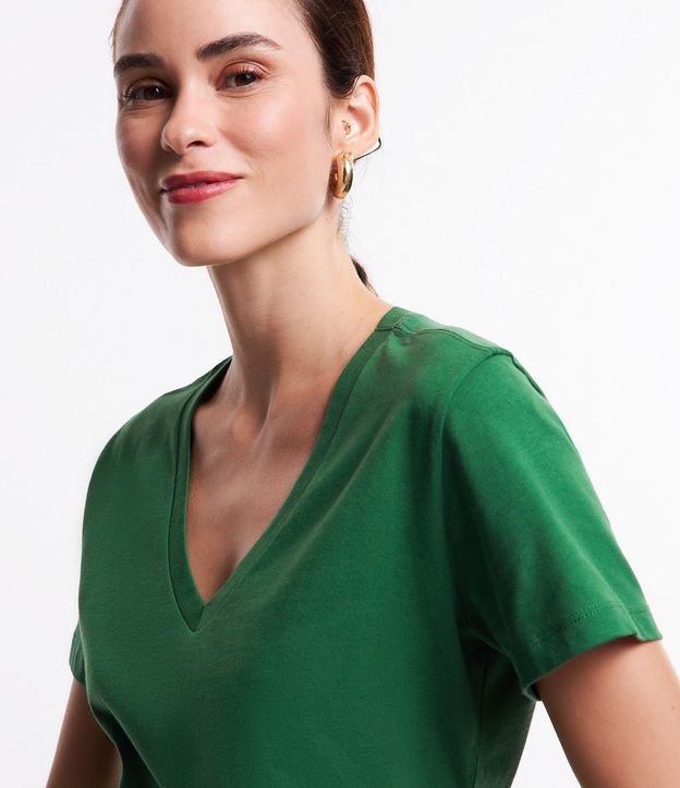 Blusa Básica en Algodón con Escote V 3
