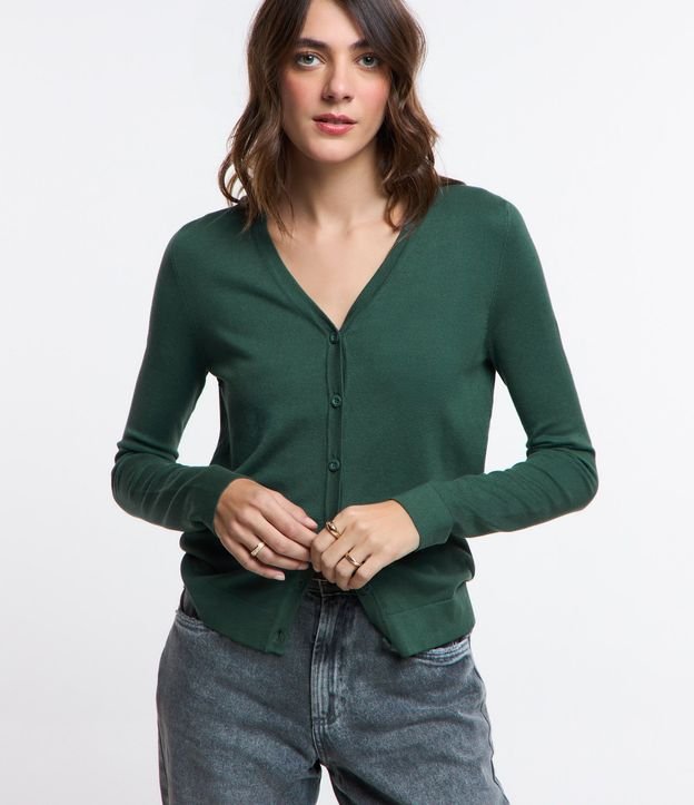 Cardigan en Viscosa con Cierre en Botones