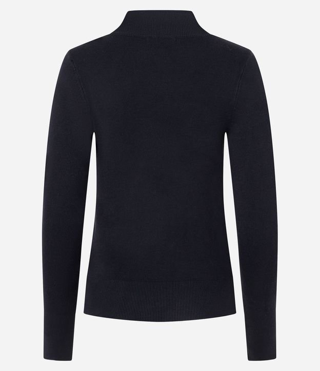 Blusa Básica en Viscosa con Cuello Alto 8