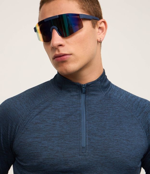 Remera Deportiva Térmica con Cremallera en el Cuello y Recortes 5