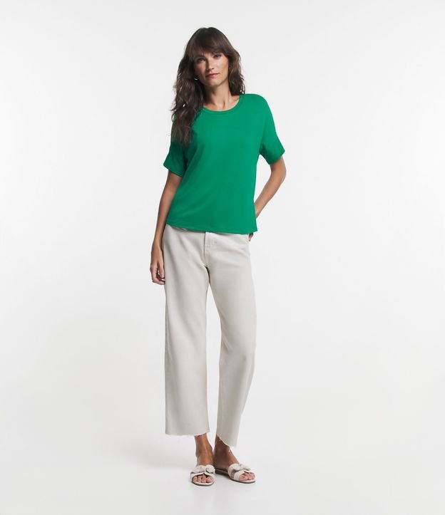 Blusa en Viscosa con Mangas Cortas sin Sisas 3