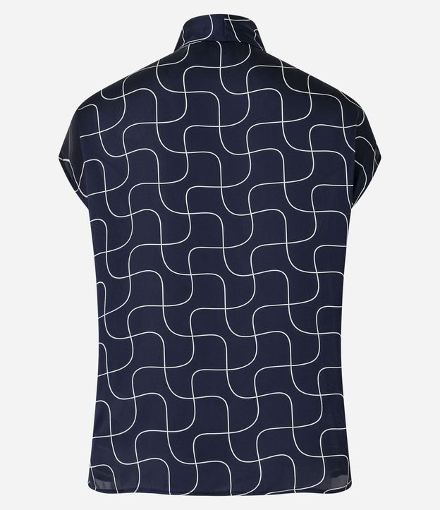 Blusa en Chiffon Satinado con Cuello Lazo y Estamp Geométrica 2