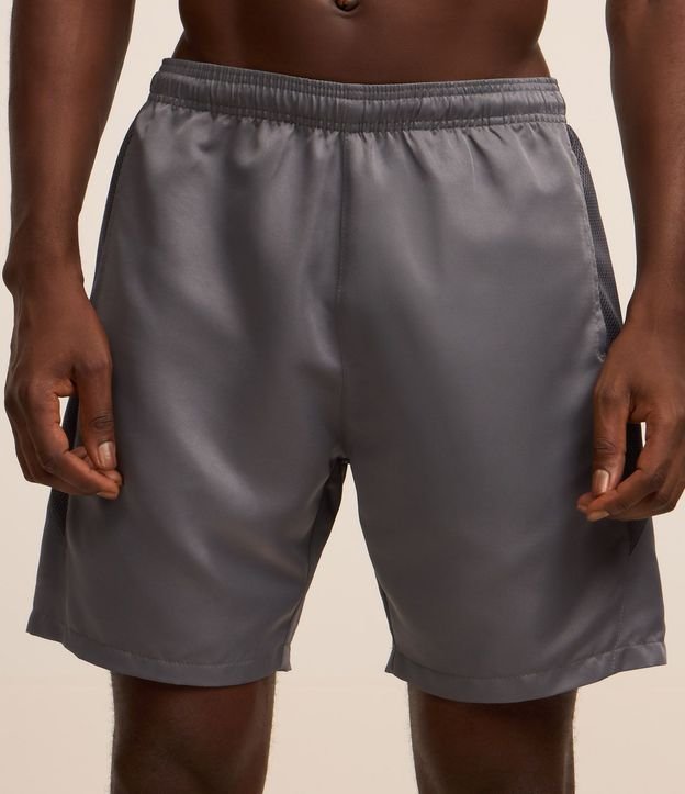 Bermuda Deportiva Básica con Cintura Elástica y Red Lateral 2