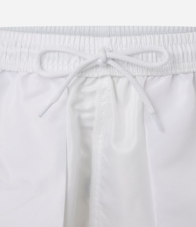 Bermuda Deportiva Básica con Cintura Elástica y Red Lateral 8
