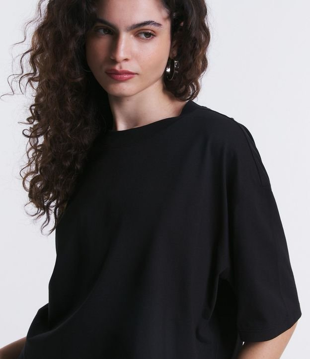 Blusa Cropped Oversized en Algodón Peruano 5