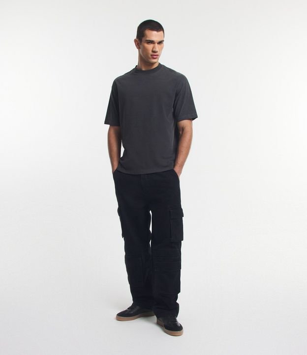 Remera Boxy en Algodón Desteñido con Cuello Alto 5