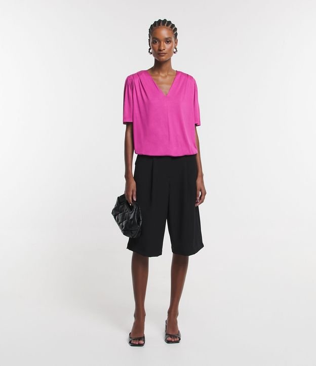 Blusa en Viscolycra con Detalle de Pliegues en los Hombros 2