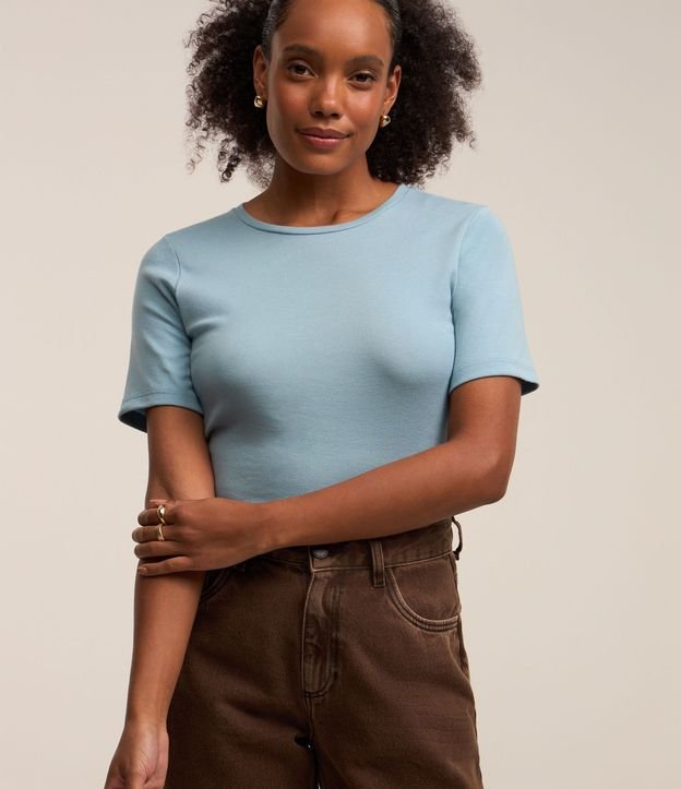 Blusa Básica en Algodón con Manga Corta