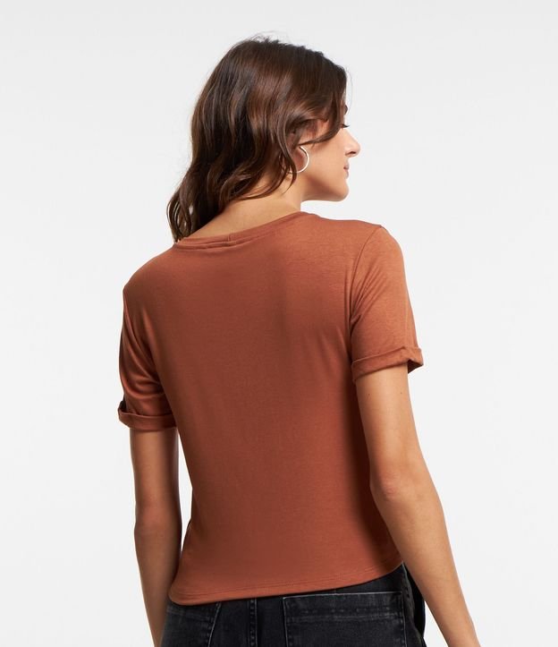 Blusa Básica en Viscosa con Manga Dobrada 3