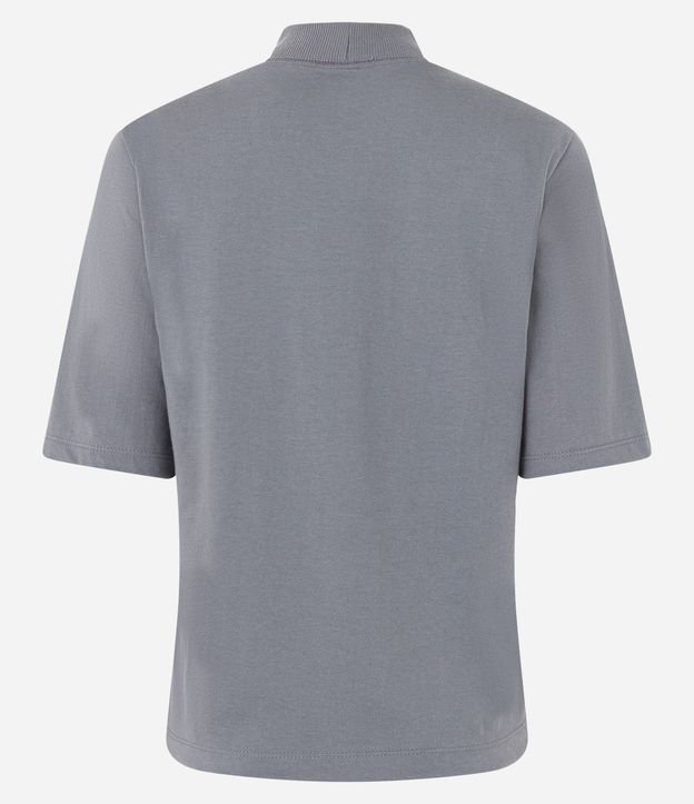 Blusa en Algodón con Cuello Alto y Manga Corta 7