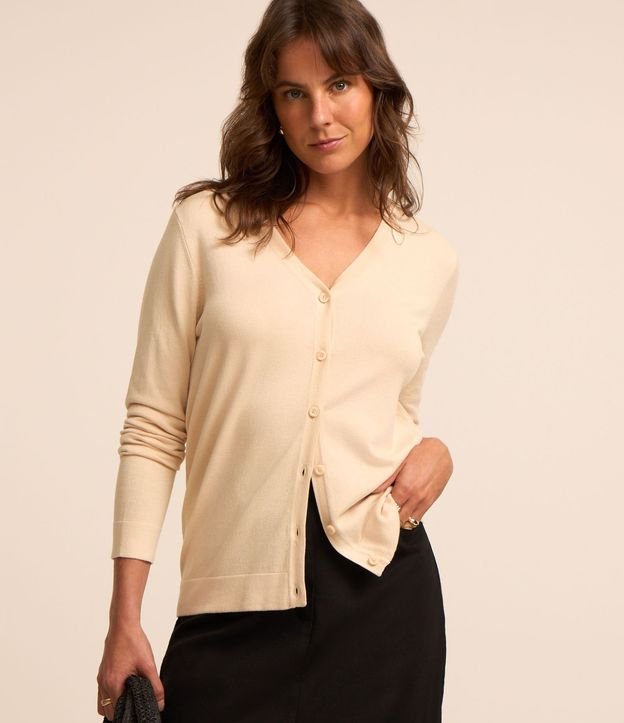 Cardigan en Viscosa con Cierre en Botones
