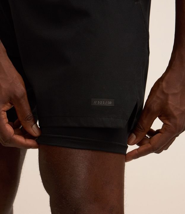 Bermuda Deportiva con Short de Compresión 8