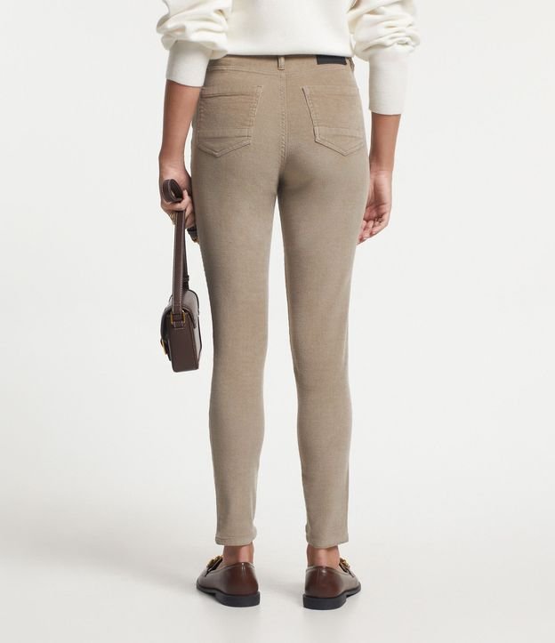 Pantalón Skinny en Terciopelo Cotelê 5
