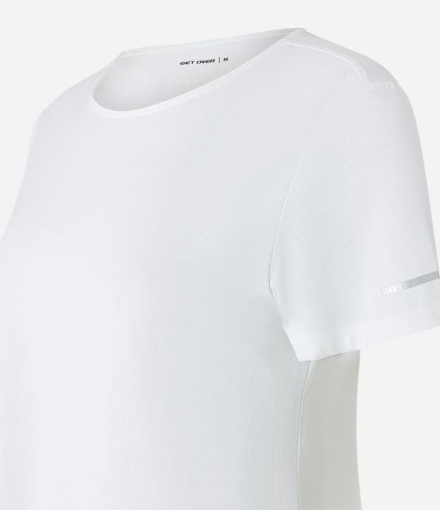 Remera Deportiva Texturizada con Detalle Reflectante 5