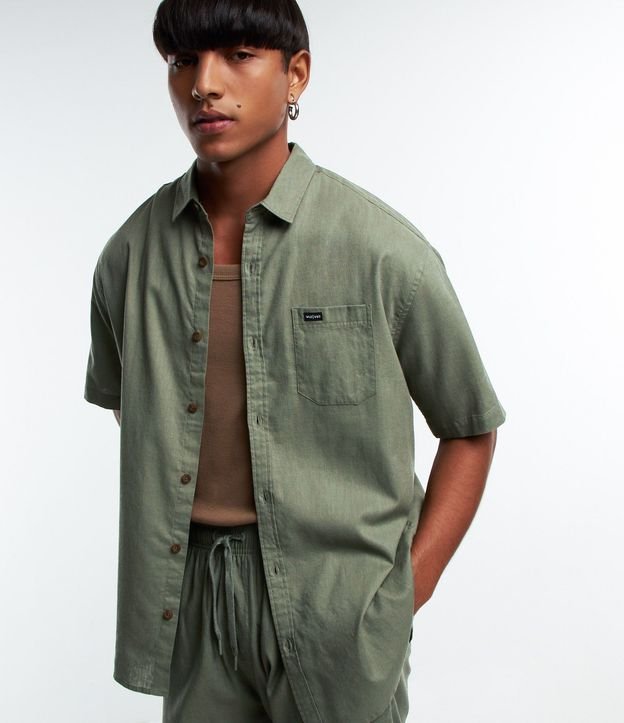 Camisa Relaxed en Cáñamo con Bolsillo