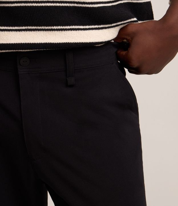 Pantalón Básica Slim Cropped Sastrería con Elastano 3