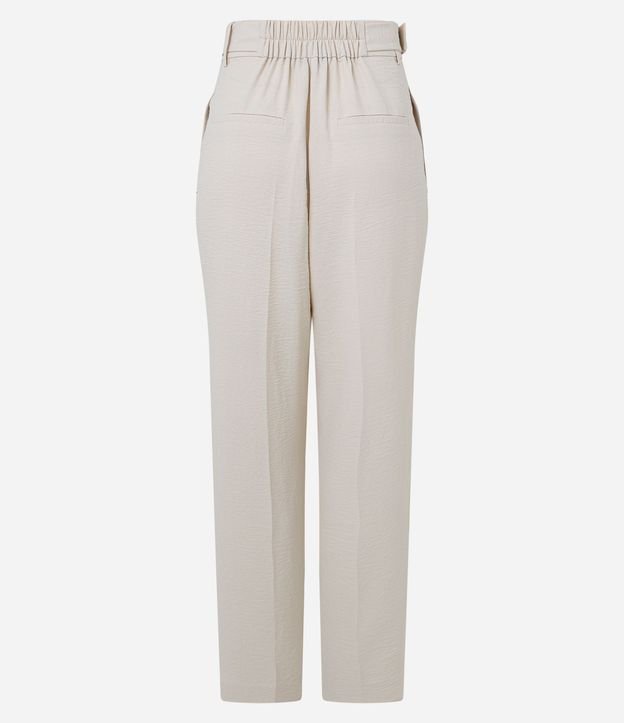Pantalón Carrot en Airflow con Cinturón Hebilla y Pliegues 7